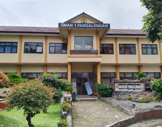 Pihak Sekolah Halangi Wartawan yang Bertugas