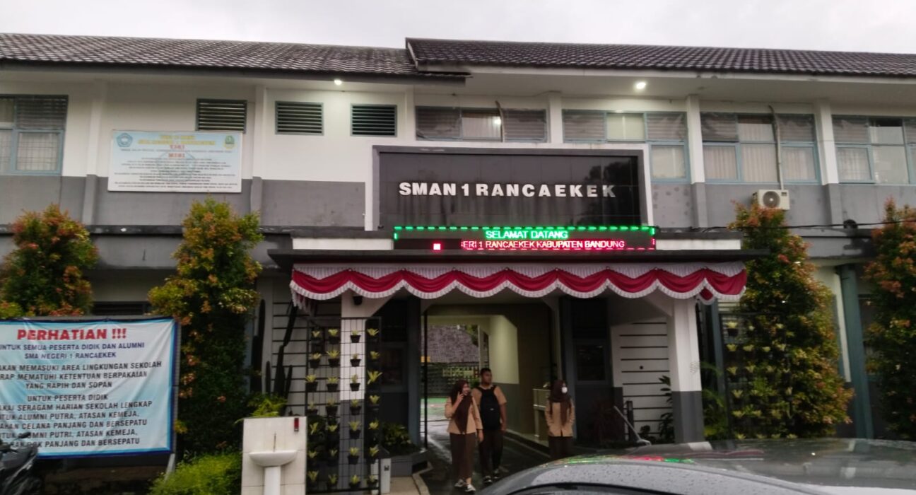Dana Alokasi Khusus (DAK) Di SMAN 1 Kertasari Dan SMAN 1 Rancaekek Diduga Bermasalah