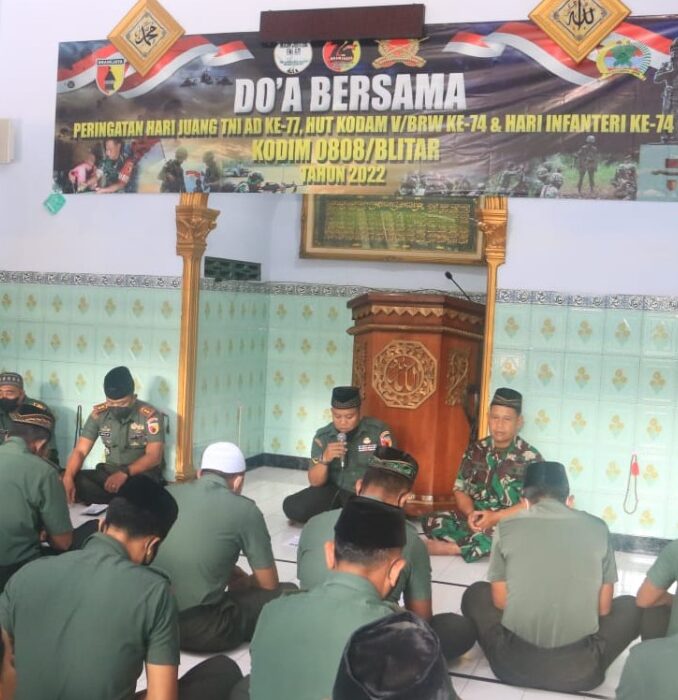 Kodim 0808/Blitar Gelar Doa Bersama Dalam Rangka Memperingati Hari Juang TNI AD Ke-77, HUT Kodam V/Brw ke-74 Dan Hari Infanteri Ke-74 Tahun 2022