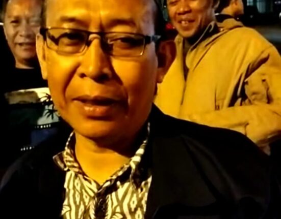 Ibu-ibu Kepala Desa Tak kalah Sama Para Kepala Desa yang Berangkat Ke Yogya
