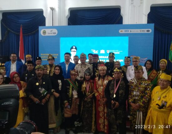 Patriot Siliwangi Serahkan Wangsit Dalam Acara Rakernas KNPI Pusat Di Gedung Sate