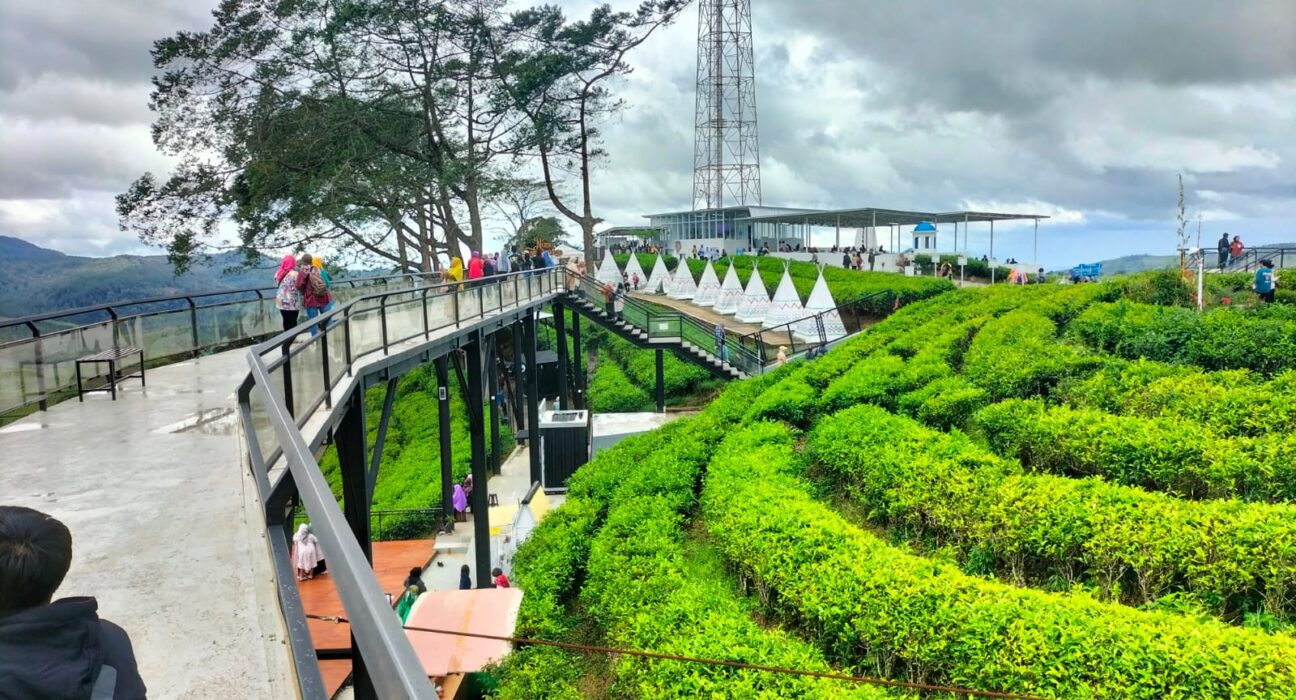 Nimo Highland Mendapat Antusias Tinggi Para Traveler