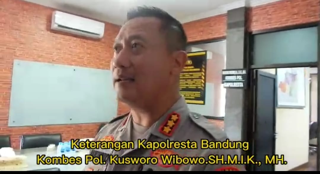 Jumpa Pers Kapolresta Bandung Kombes. Pol. Kusworo S.H.,S.IK.,M.H Terkait Insiden Di Ranca Upas