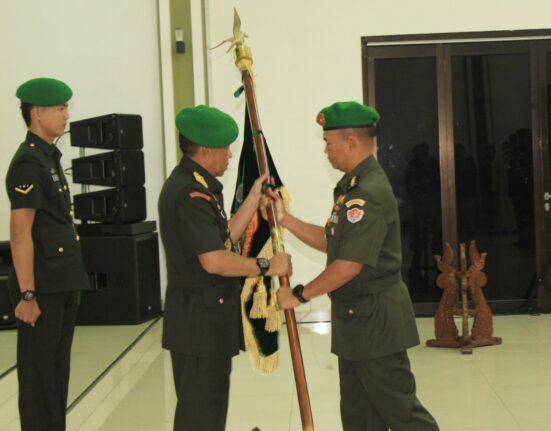 Direktur Keuangan TNI Angkatan Darat Brigjend TNI Ari Yulistiyo, S.E., M.M. Pimpin Serah Terima Jabatan
