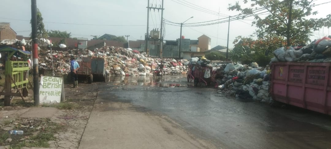Fenomena Baru Sampah Bagaikan Seperti Candi