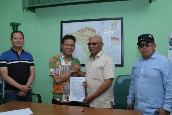 Pedagang dan Bupati Bandung Sepakat Revitalisasi Pasar Banjaran, Bupati Bandung Beri Bonus Diskon