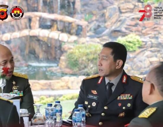 Wakapolda Jabar Hadiri Pelantikan Perwira AD Di Bandung