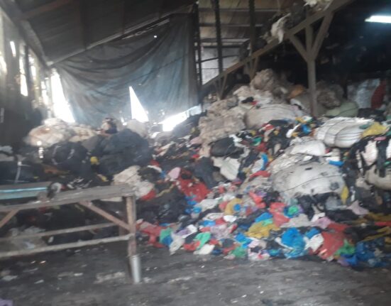 Diduga Pabrik Pengolahan Limbah Plastik Tidak Berizin, Hati-hati Kena Sanksi