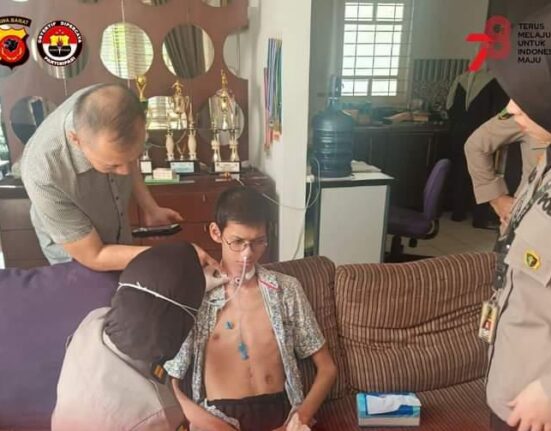 Uluran Tangan Kapolri Kepada Mahasiswa Korban Jeratan Kabel Optik