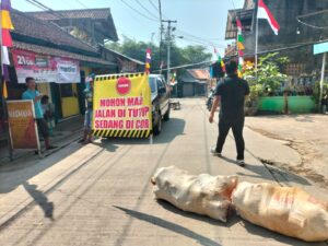 Pekerjaan Rabat Beton Di Desa Banjaran Tidak Ada Keterbukaan, Warga Mempertanyakan Dan Resah