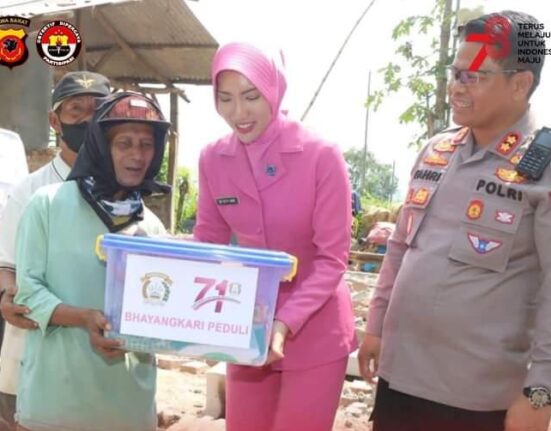 Kisah Penuh Haru, Pasutri Lansia di Indramayu Akhirnya Dapat Rumah Layak Huni