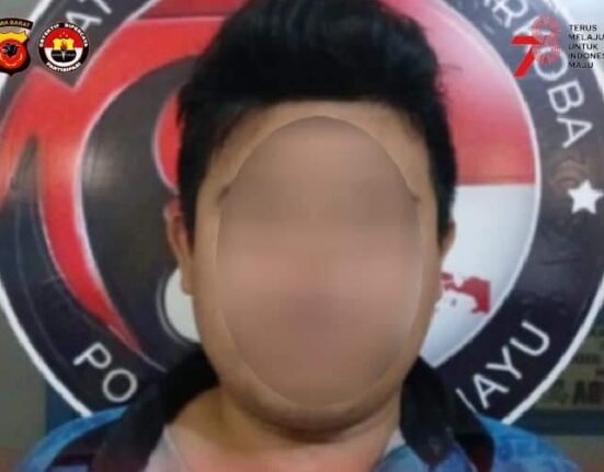 Pengedar Obat-obatan Tanpa Izin Edar Dibongkar oleh Sat Narkoba Polres Indramayu