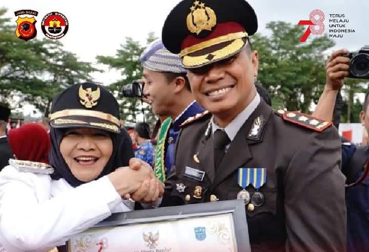 Dalam Peringatan HUT Ke-78 RI Tingkat Kota Banjar, Kapolres Banjar Mendapat 2 Penghargaan