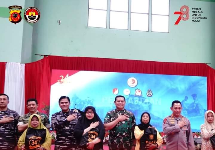 WUJUD SOLIDITAS PENGABDIAN TNI-POLRI MENDUKUNG INDONESIA MAJU, AKABRI 89 GELAR BAKTI KESEHATAN DAN BHAKTI SOSIAL DI TASIKMALAYA