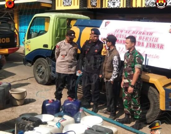 Polres Garut Kembali Salurkan Bantuan Air Bersih