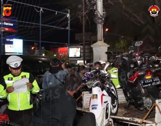 Pake Knalpot Bising, Puluhan Sepeda Motor di Sukabumi Diangkut Polisi