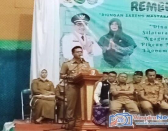 Bupati Bandung Sampaikan Rasa Kekecewaannya Dengan Terjadinya Keterlambatan Pencairan Kartu Tani