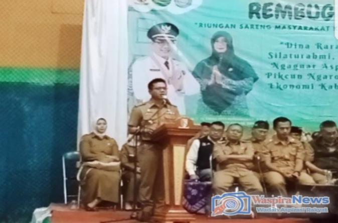 Bupati Bandung Sampaikan Rasa Kekecewaannya Dengan Terjadinya Keterlambatan Pencairan Kartu Tani