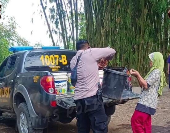 Kepedulian Polres Garut Untuk Warga Yang Mengalami Kesulitan Air Bersih