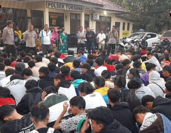 Polsek Tukdana Amankan 97 Pelajar, Antisipasia Tawuran Dan Gangguan Kamtibmas
