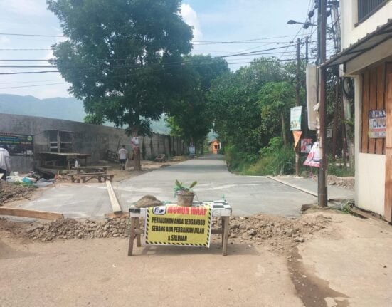 Lagi Lagi Pekerjaan Rabat Beton Di Baleendah Tanpa Identitas