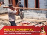 Hari ke-3, Polres Indramayu Terus Berikan Pertolongan Kepada Masyarakat Pasca Bencana Angin Puting Beliung