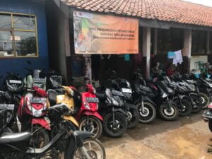 JEBOLNYA TPT SUNGAI CIGEDE 20 RUMAH DI KP LAMAJANG PEUNTAS RUSAK PARAH