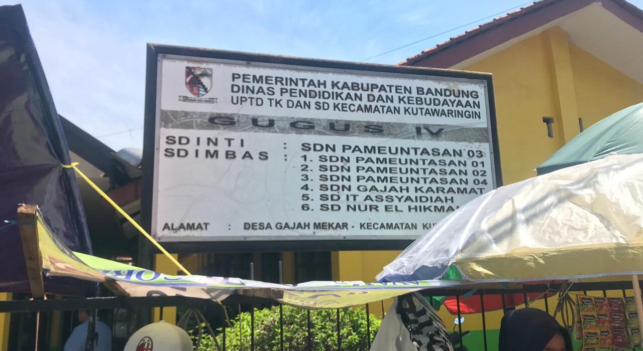SDN PAMEUNTASAN 03 JUAL LKS, DINAS PENDIDIKAN HARUS BERTANGGUNG JAWB