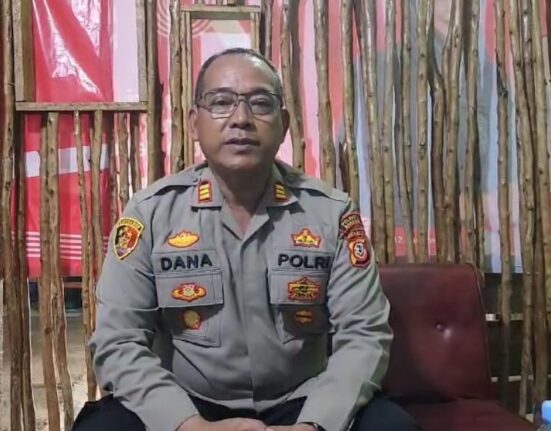 Telah Beredar Calon Legislatif (Caleg) Yang Menghabiskan Rp.1 Miliar Gantung Diri Di Atas Pohon