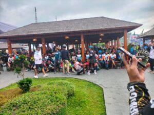 Acara Sepeda Santai Dalam Rangka Anniversary D’Mantog Di RM Sangkan Hurip