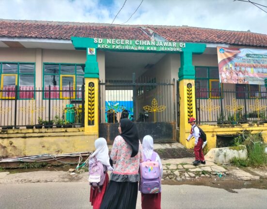 Lagi Lagi Praktik Dugaan Pungli Terendus Lagi Di Sekolah SDN Cihanjawar 01 Kec Pasir Jambu