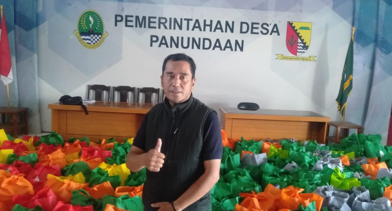 PT GEO DIPA ENERGI (PERSERO) SALURKAN BANTUAN KE DESA BERUPA SEMBAKO SEBANYAK 888 PAKET MENJELANG IDUL FITRI 1445 H TAHUN 2024