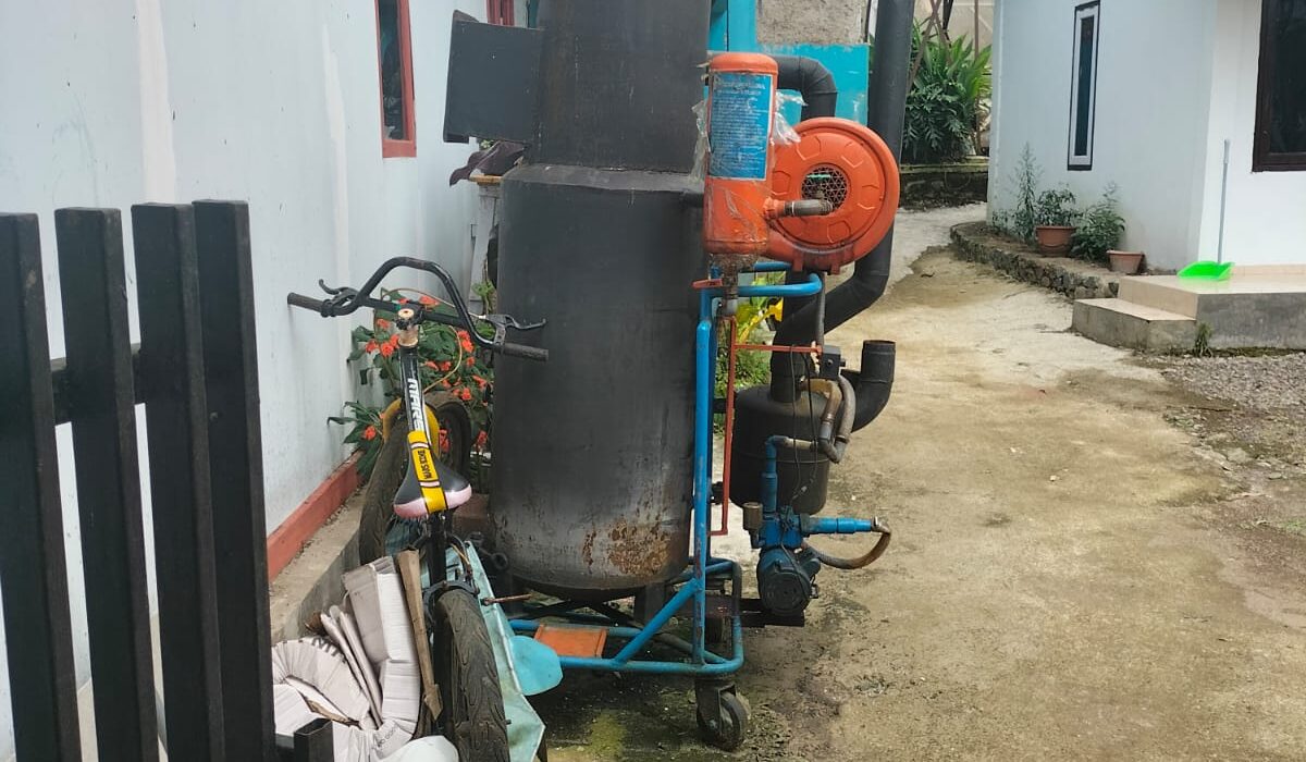 Pemdes Warnasari Kecamatan Pangalengan Memaksakan Membeli Incenerator, Pemdes Harus Hati-Hati Jika Tidak Ingin Di Jerat Pidana