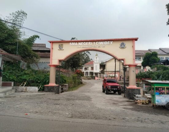 Pihak Sekolah Tarif 400 Ribu Untuk Perpisahan Sekolah, Orangtua Siswa Akui Keberatan