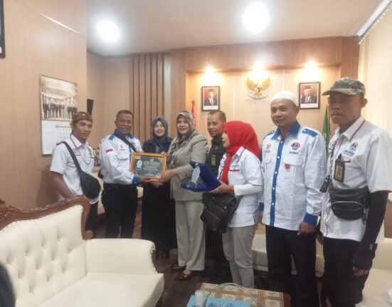 Kehadiran Jajaran DPD IWO Indonesia Kabupaten Garut Disambut Hangat Ibu Ketua Pengadilan Negeri Garut