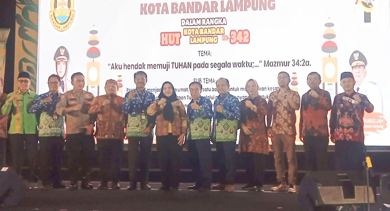 Walikota Bandar Lampung Eva Dwiana, Sampaikan Pentingnya Kerukunan Umat Beragama Dalam Acara Pesparawi