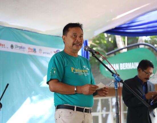 Pasar Pasisian Leuweung Resmi Di buka Oleh Penjabat Bupati Garut Di Situ Bagendit