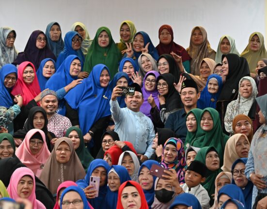 Abdul Wahid Hadiri Pengajian Rutin Komunitas Hamba Allah Bersama Ustadz Alnop