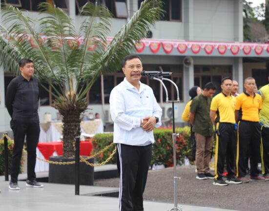 Pj. Bupati Garut Ikuti Olahraga Bersama Jajaran Polres Garut