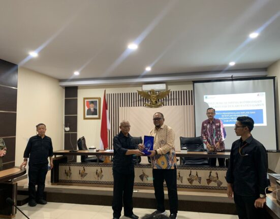 Sekda Garut Dan Kota Banjar Saling Tukar Pengalaman Dalam Pemanfaatan DBHCHT