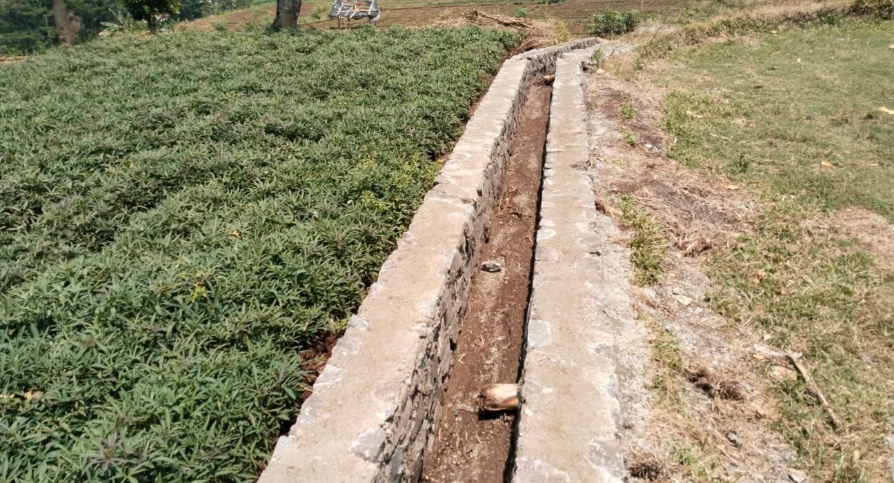 P3A SINDANGWANGI DESA SINDANGPANON PAPAN INFORMASI - DI COPOT, ALASAN TAKUT HILANG