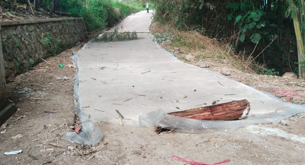 Diduga "Carut - Marut" Dana Desa Cimaung Kec Cimaung