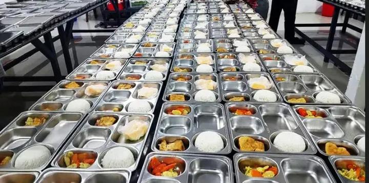 Bandung Barat Berduka MBG Kembali, Makan Korban.