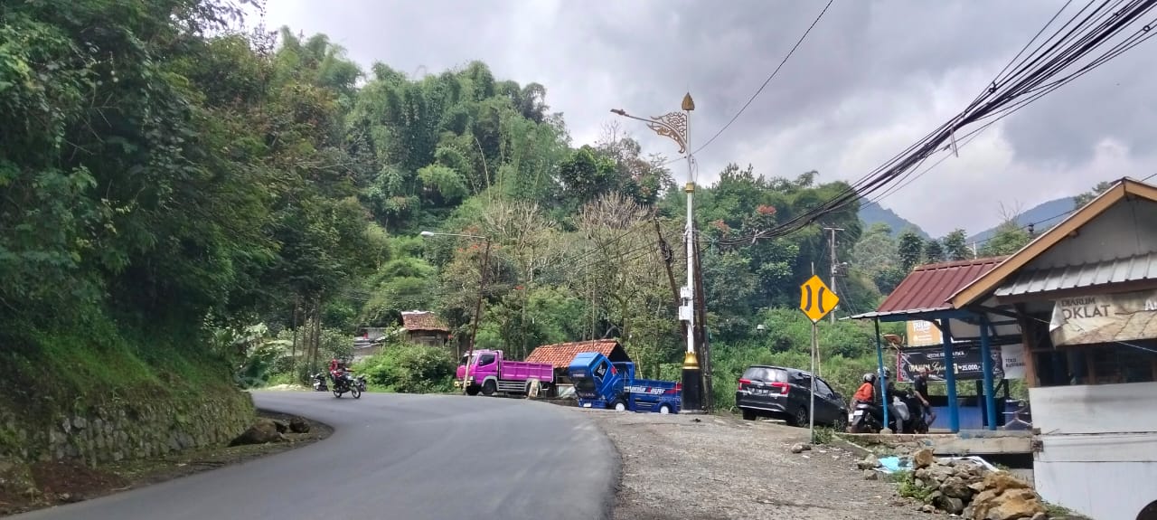 Pelaksana Curangi Spesifikasi Pemasangan PJU Di Program "Jabar Caang"