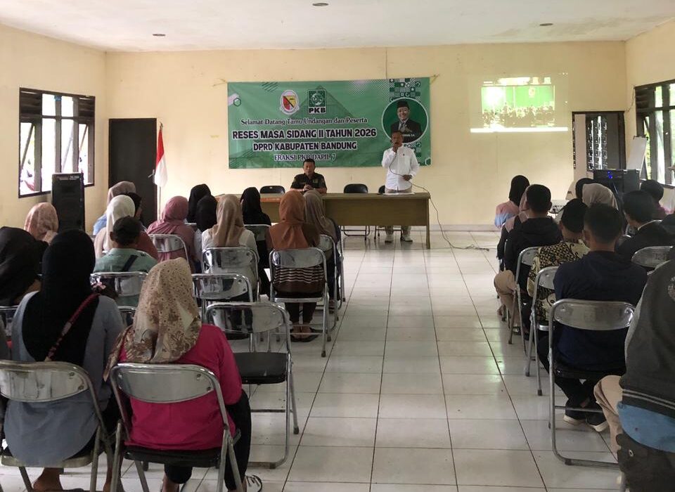 H TETE KUSWARA, SH, GIAT RESES DI SAMBUT ANTUSIAS MASYARAKAT ARJASARI