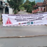 Proyek Rabat Beton di Desa Baros Tanpa Papan Informasi, Transparansi Publik Dipertanyakan