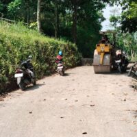 Proyek Pembangunan Jalan Cipeuteuy-Gentong Tanpa Papan Informasi, Transparansi Pemdes Pinggirsari Dipertanyakan