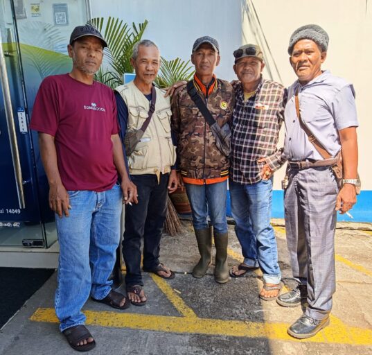 Warga Kab. Bandung Keluhkan Mekanisme Pencairan Insentif RT/RW via Bank BJB, Minta Dikembalikan ke Sistem Manual