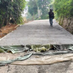 Proyek Rabat Beton di Kampung Mekar Bakti Diduga "Siluman", Pekerja Bungkam dan Papan Informasi Tidak Terpasang