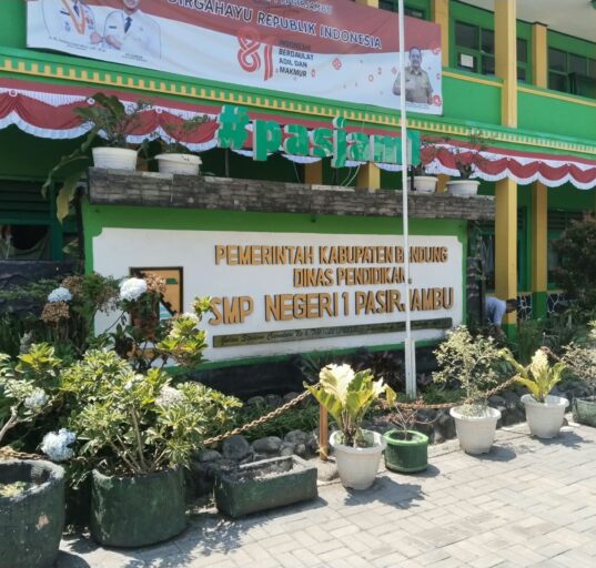 Diduga Abaikan K3 dan Minim Pengawasan, Proyek Rehabilitasi SMPN 1 Pasirjambu Disorot